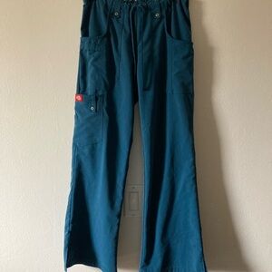 Dickies women cargo scrubs pants